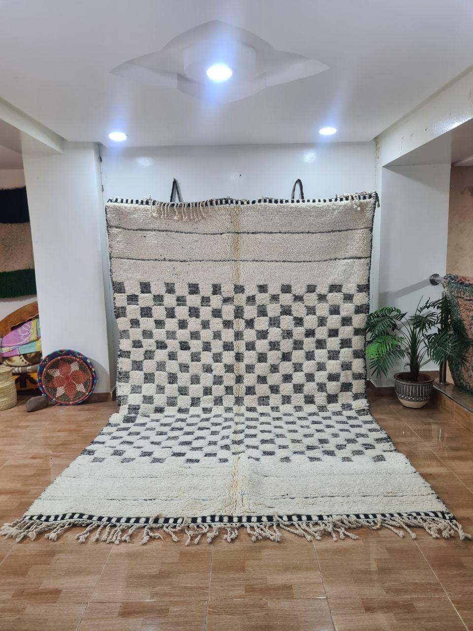 White Safir Marokkaans handgemaakt tapijt150 cm x 100 cm